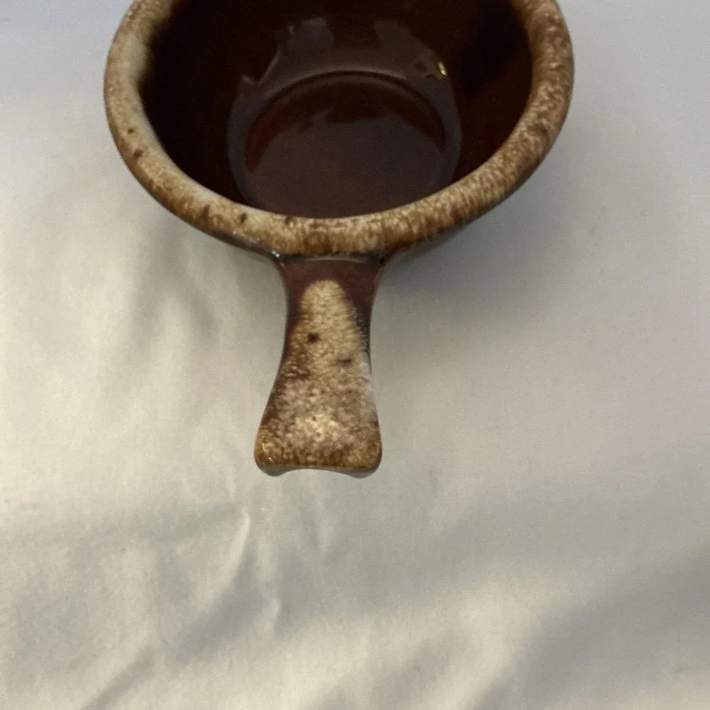 Vtg HULL USA Pottery Brown Drip Glaze Handled CHILI SOUP BOWL   Oven Proof